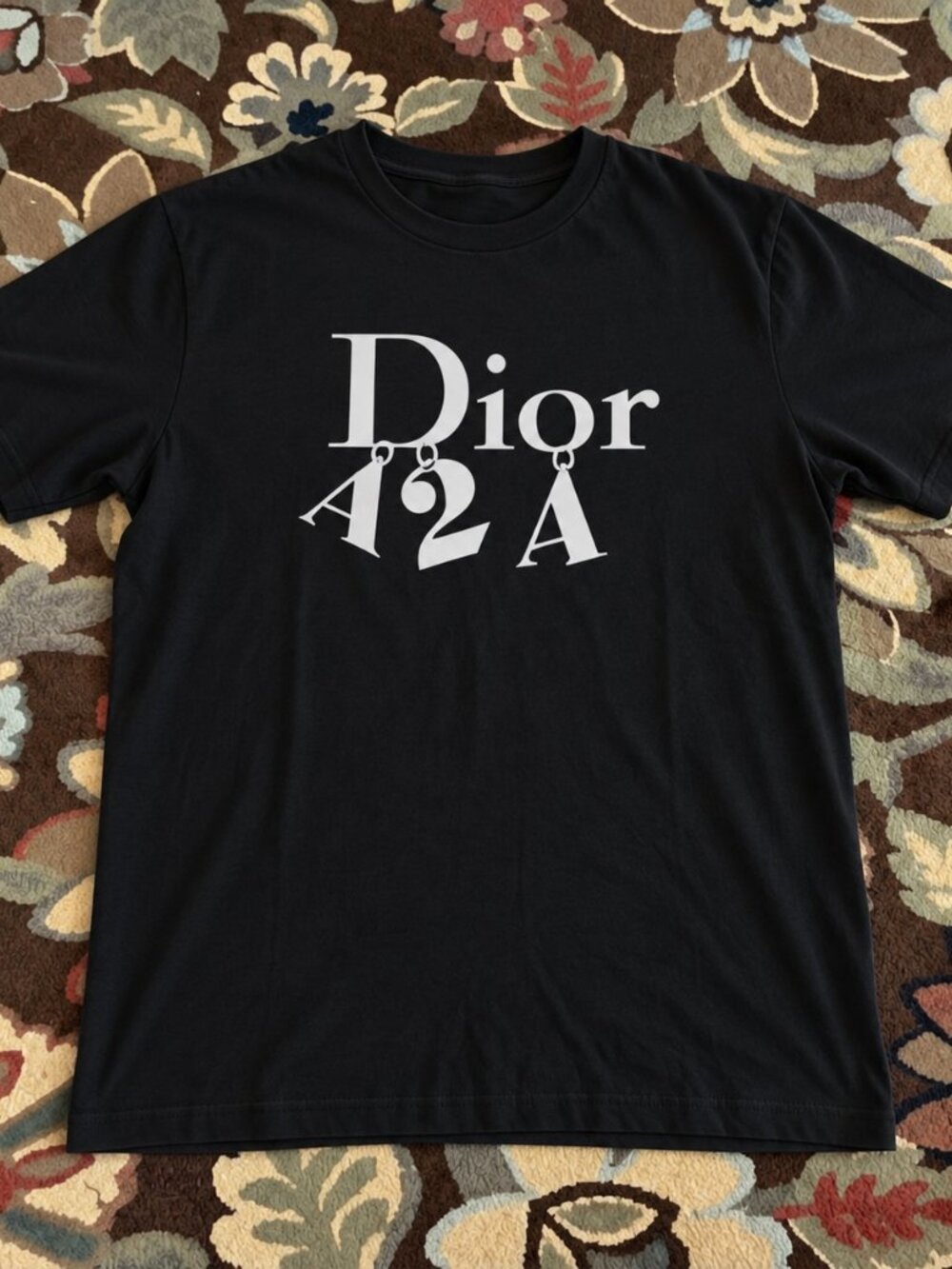 Fashion Typography Graphic T-Shirt – Black Minimal Statement Tee